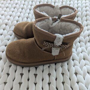 Girls Koolaburra by UGG Victoria Mini Dots Boots size 1, Chestnut color
